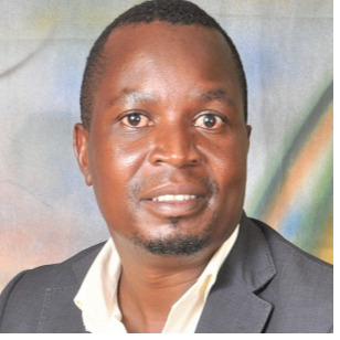 Portrait of Richard Egobu